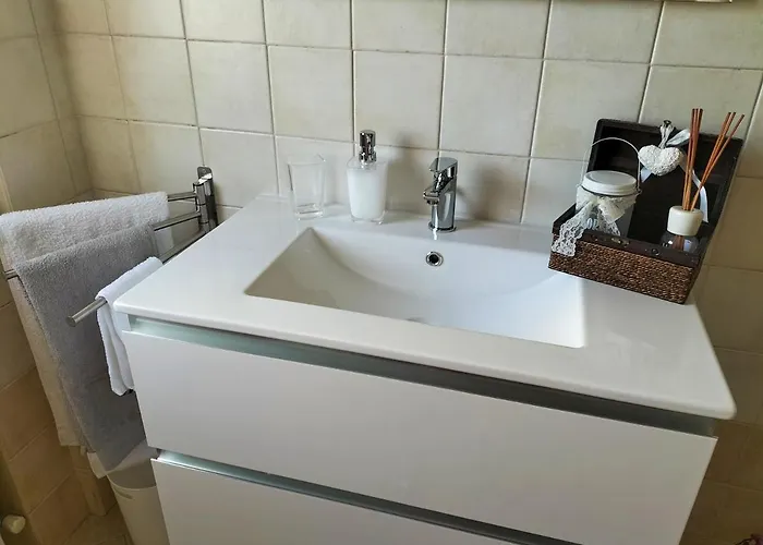 Di Via Refini Ii * Spoleto